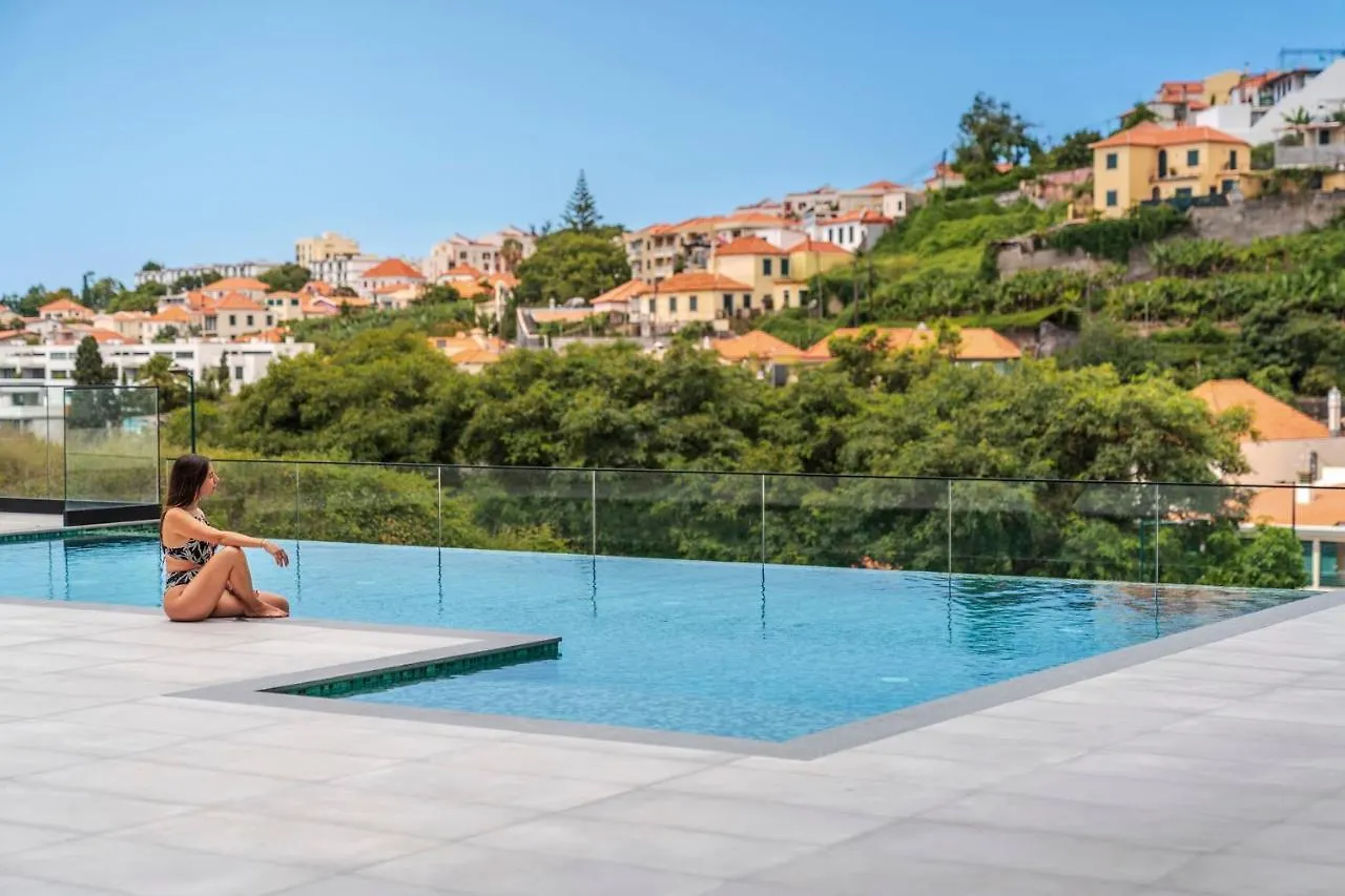 Uptown 13 Apartment By An Island Apart Funchal